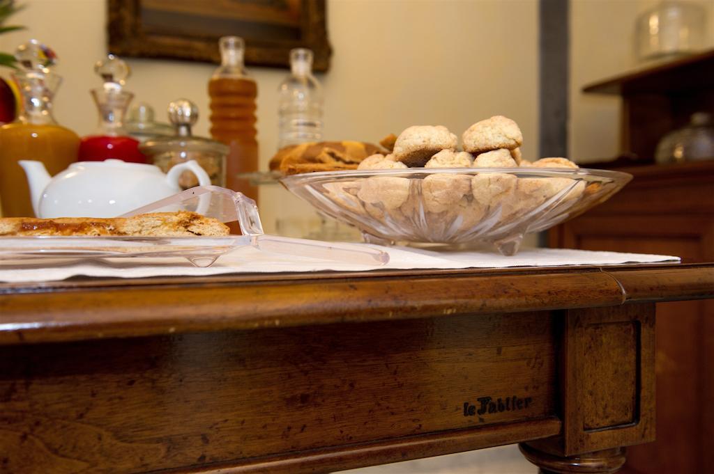 פיזה Relais Dei Mercanti B&B And Suites מראה חיצוני תמונה
