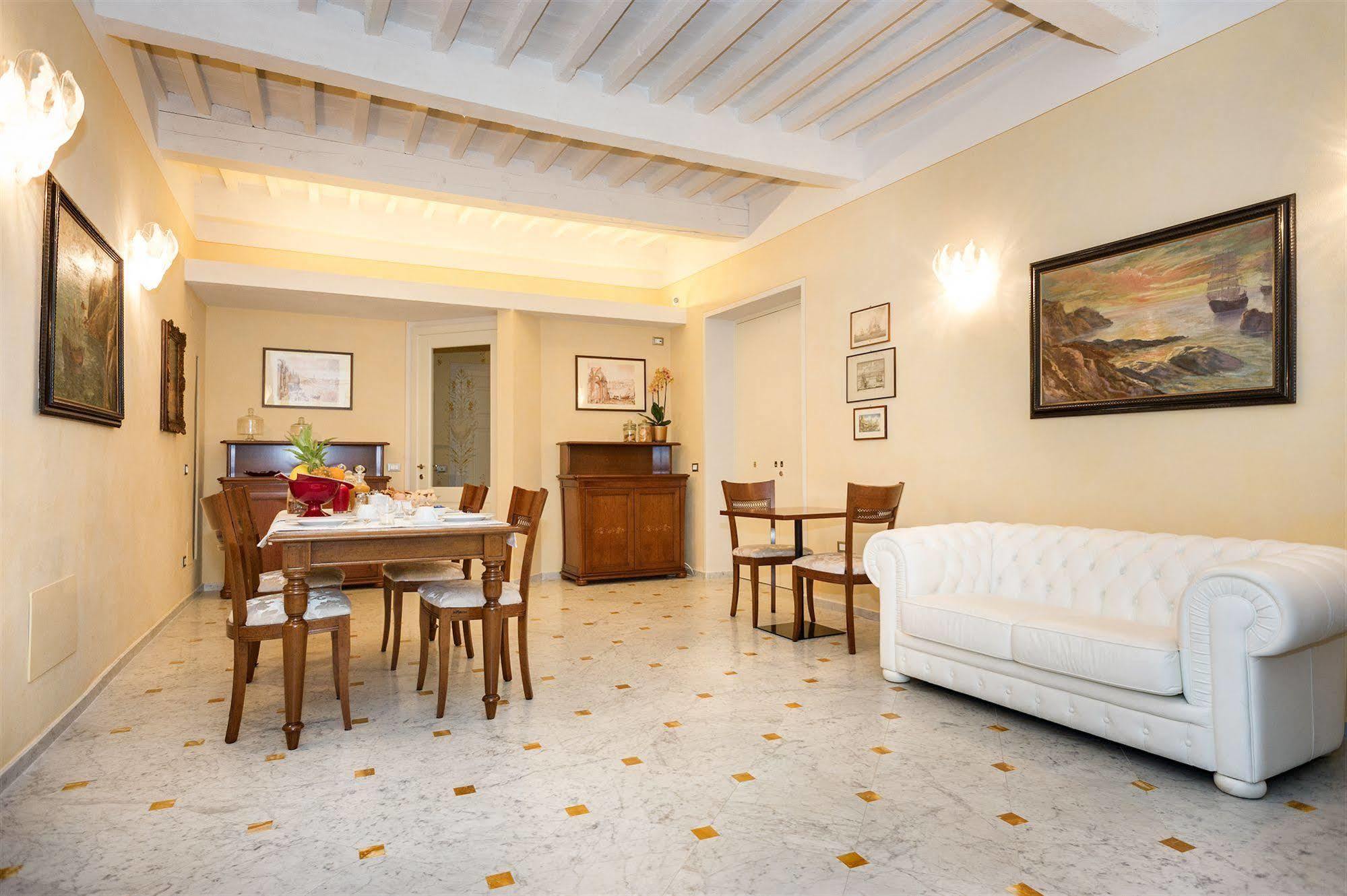 פיזה Relais Dei Mercanti B&B And Suites מראה חיצוני תמונה