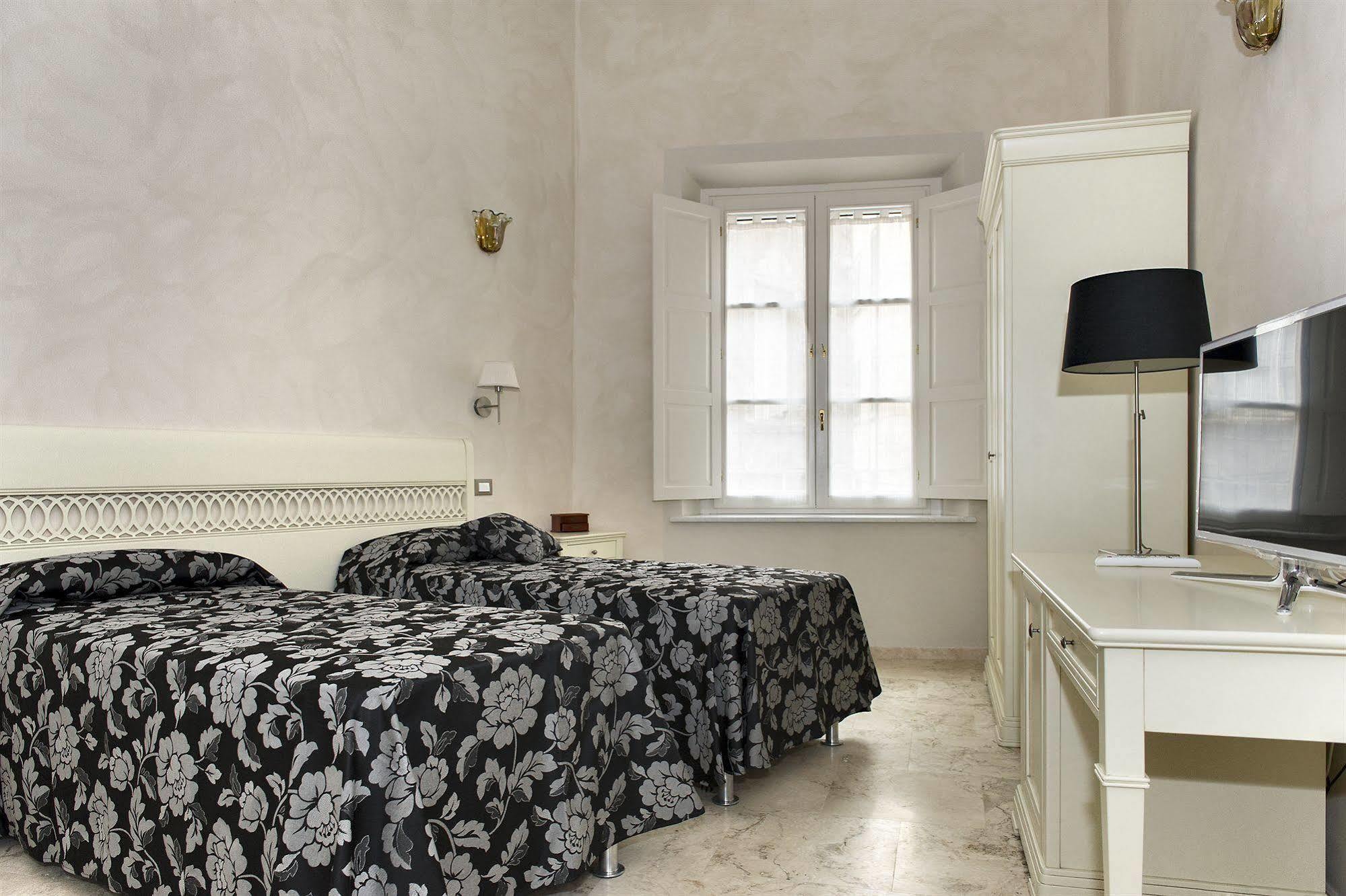 פיזה Relais Dei Mercanti B&B And Suites מראה חיצוני תמונה
