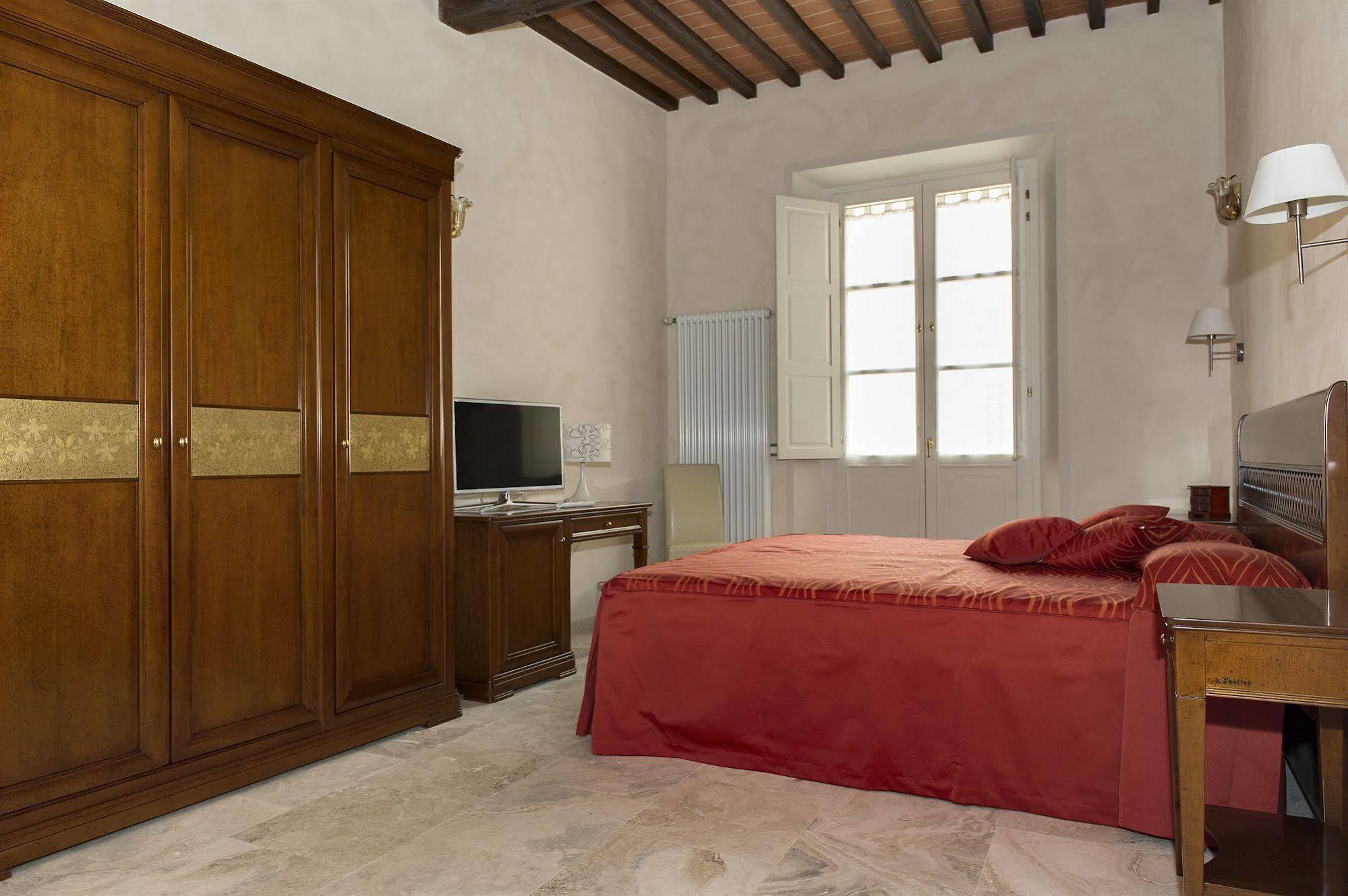 פיזה Relais Dei Mercanti B&B And Suites מראה חיצוני תמונה