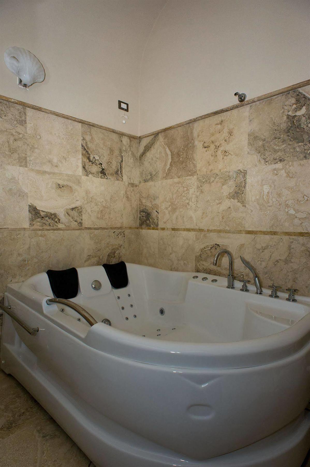 פיזה Relais Dei Mercanti B&B And Suites מראה חיצוני תמונה